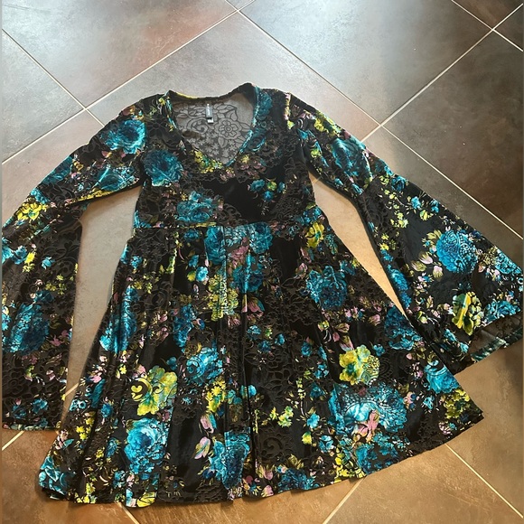 BlackHeart 🖤 Dress size large - Picture 4 of 7